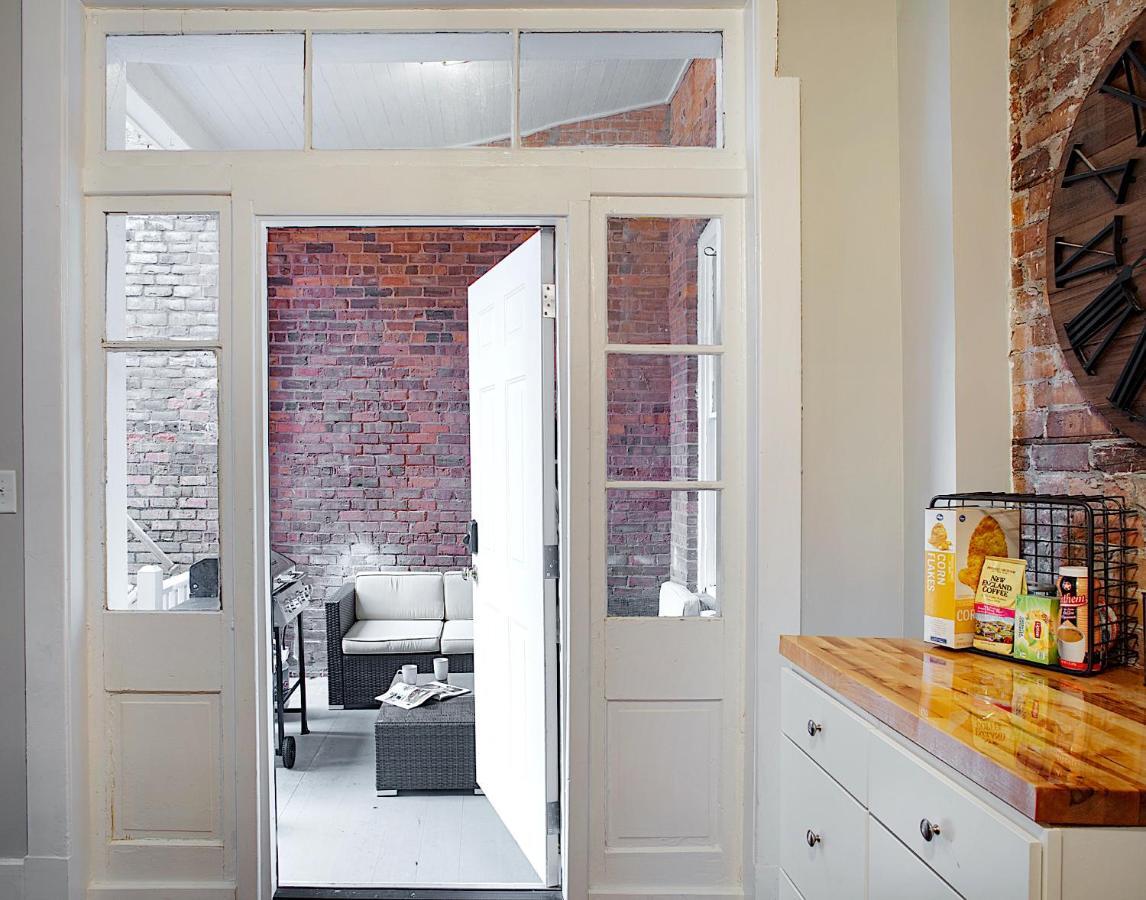 Newly Renovated Historic Savannah Townhome! Eksteriør bilde