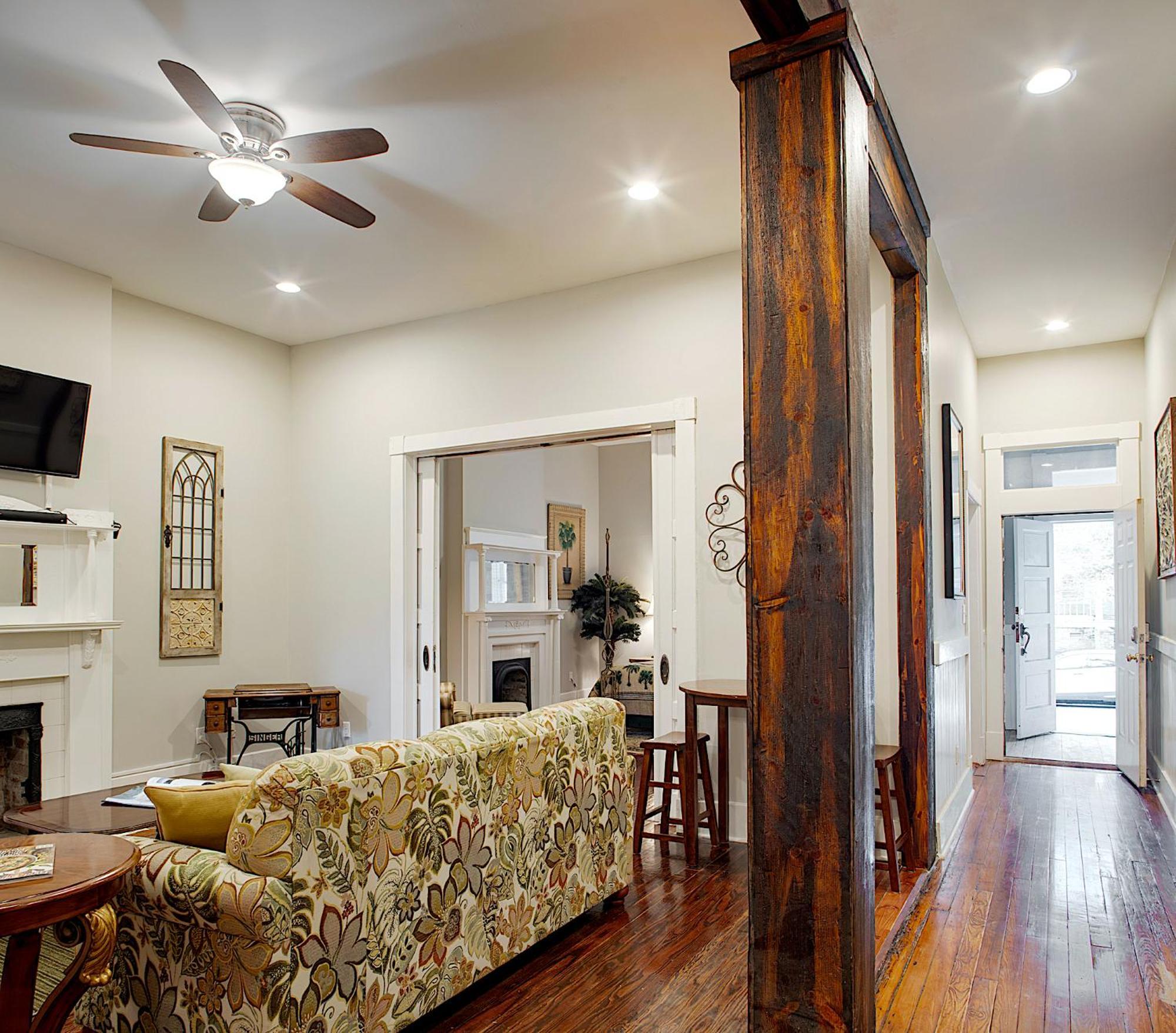 Newly Renovated Historic Savannah Townhome! Eksteriør bilde
